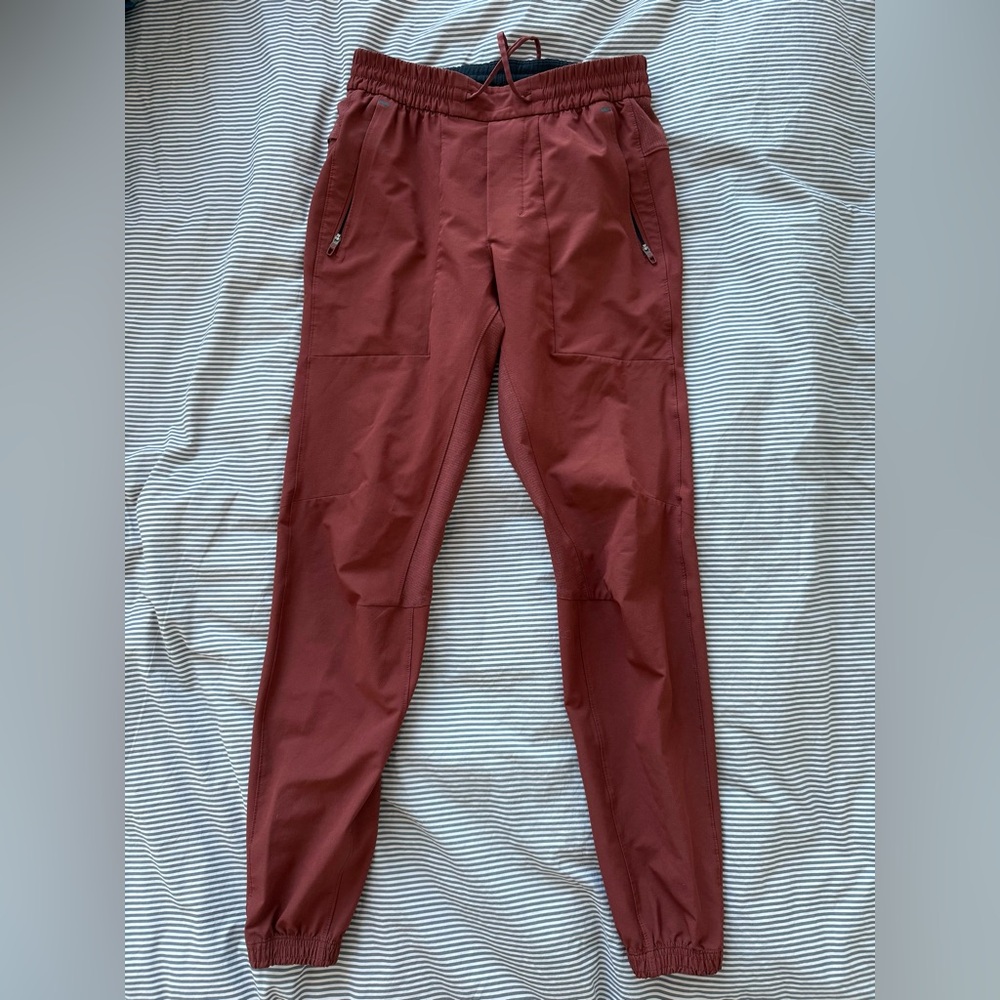 Lululemon License to Train Joggers
